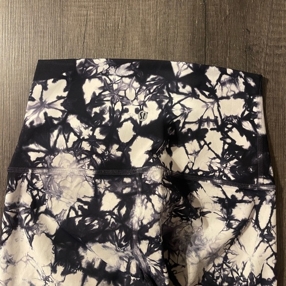 LULULEMON WUNDERUNDER TIGHTS - Picture 4 of 4